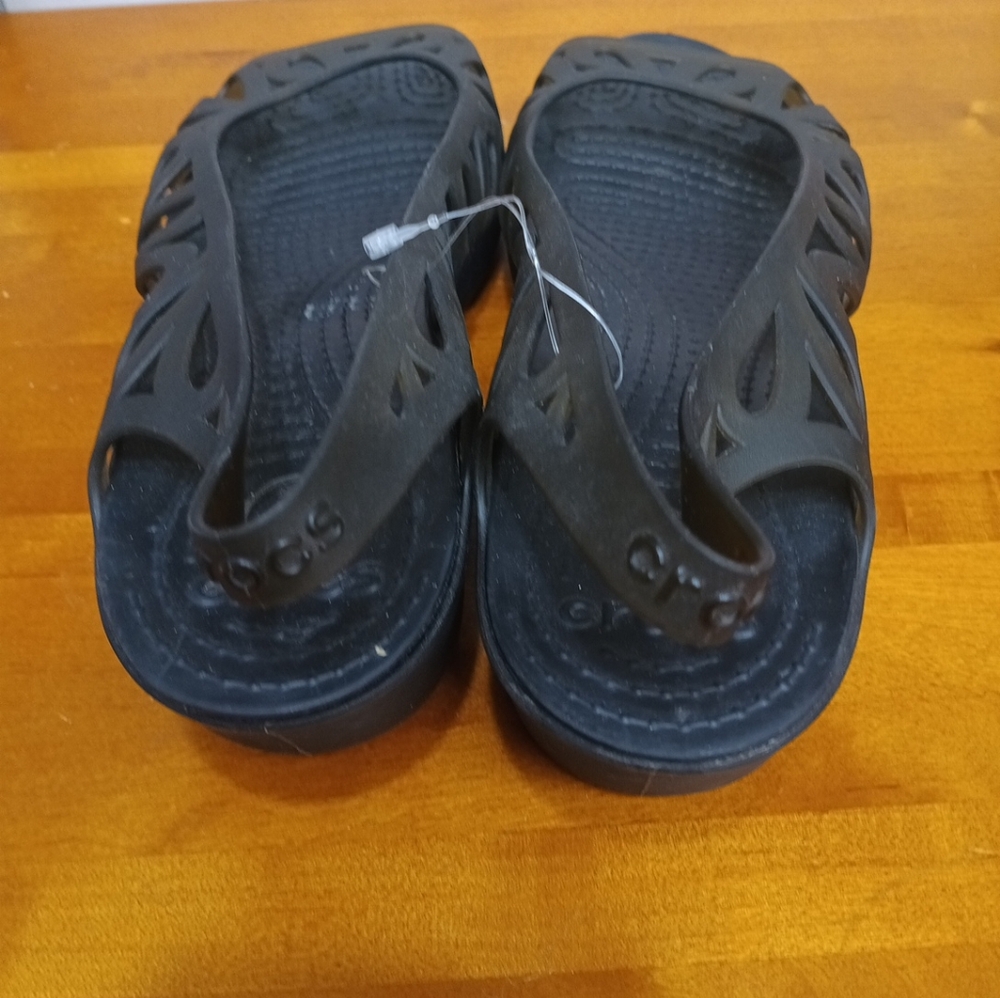 Women’s Crocs Size 10 Black Small wedge peep Toe Sling Back - Picture 3 of 6